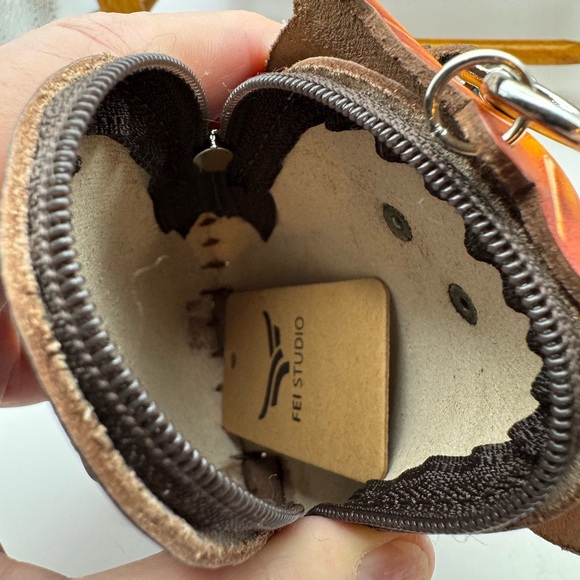 Rustic Southwest HandTooled Leather Owl Wristlet/Coin Purse - Picture 8 of 15